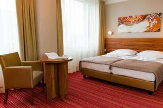 Отель Hotel Katowice Катовице Двухместный номер бизнес-класса с 1 кроватью или 2 отдельными кроватями-4